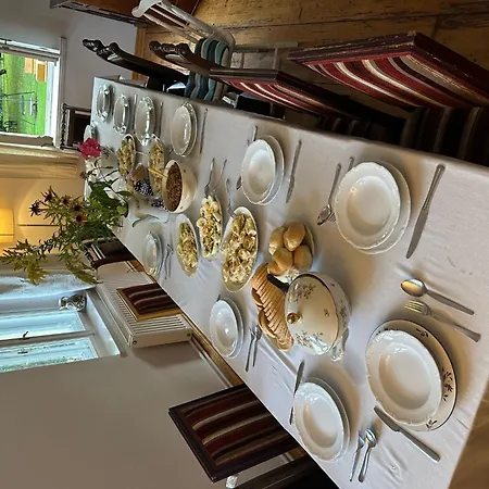 Tatil Evi Fuer Eine Grosse Familie Oder Eine Gruppe Von Freunden By Interhome *