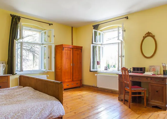 Tatil Evi Fuer Eine Grosse Familie Oder Eine Gruppe Von Freunden By Interhome Janowice Wielkie